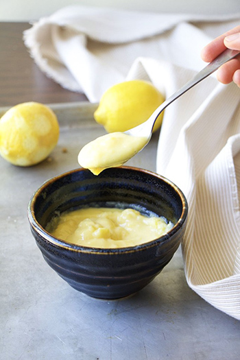 The Best Skinny Lemon Curd (Paleo, GF, Oil-Free)