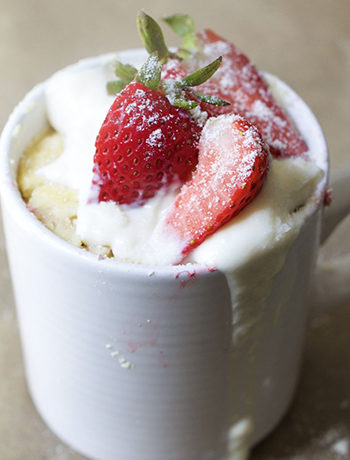 Microwave Strawberry Shortcake Mug Cake (Paleo, Oil-Free, GF, DF)