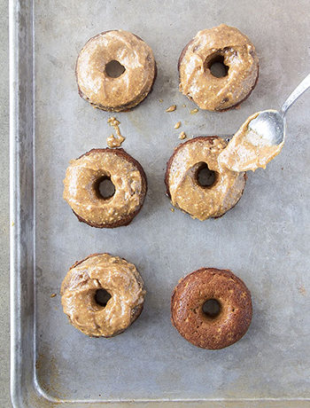 GF Pumpkin Donuts with Maple Almond Butter Glaze (Paleo, DF, Oil-Free)