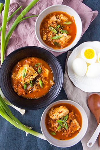Easy Kimchi Tuna Stew/Jjigae (GF) - Unconventional Cooks