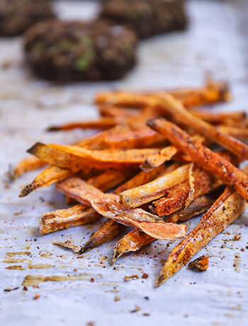 Crispy Baked Sweet Potato Fries with Sugar-Free Ketchup