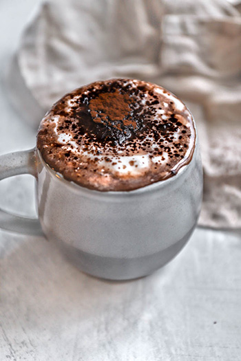 Starbucks’ Hot Chocolate Copycat (Sugar Free, Vegan)